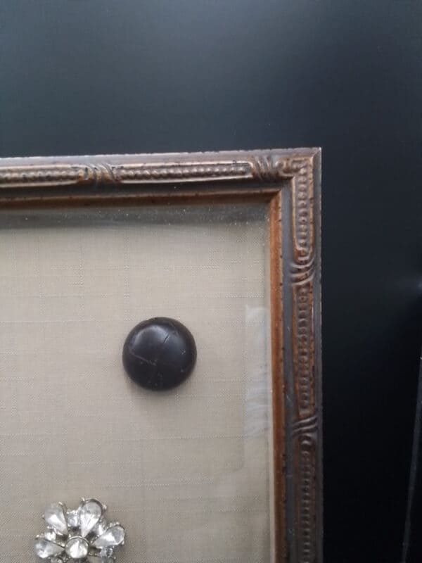 Vintage Framed Buttons - Image 4