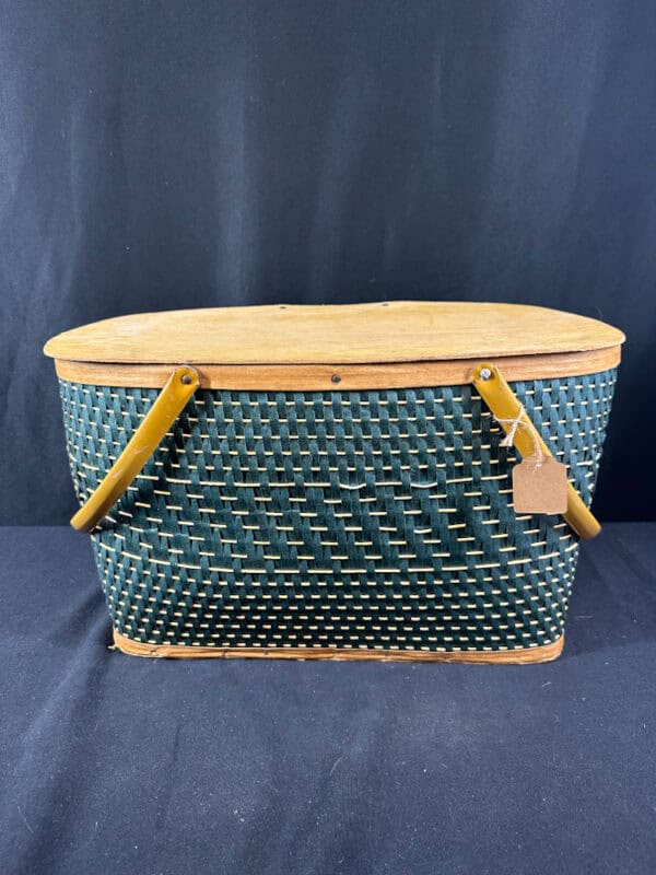 Vintage Hawkeye Picnic Basket