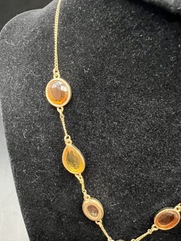 Amber Stone Teardrop Necklace and Earring Set - Image 7