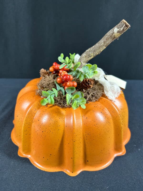 Pumpkin Bundt cake Pan - Image 3