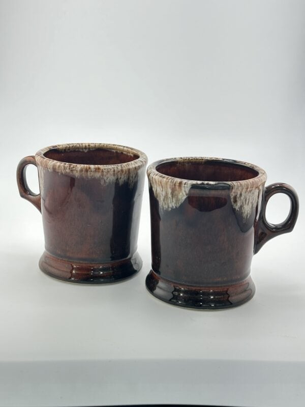 Set of Two Brown Mugs - Image 5