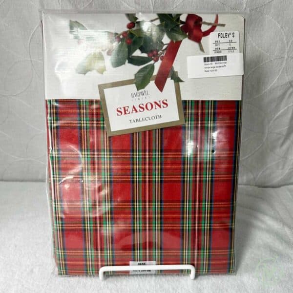 Xmas Large Tablecloth Red Plaid - Image 2