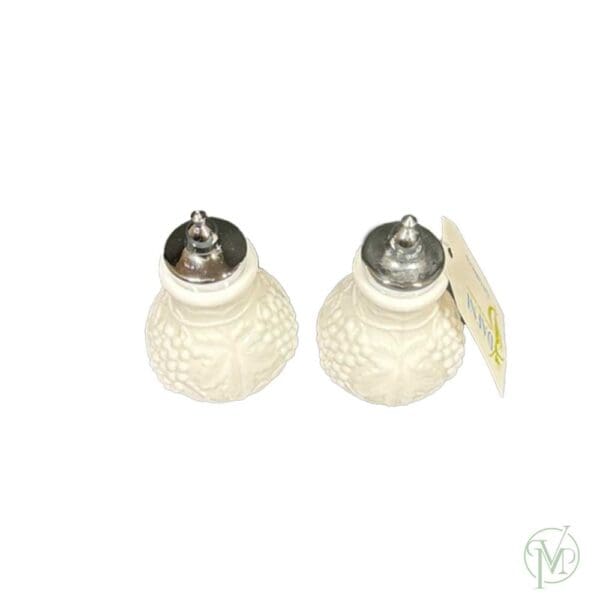 2pc Milk Glass S&P - Image 3