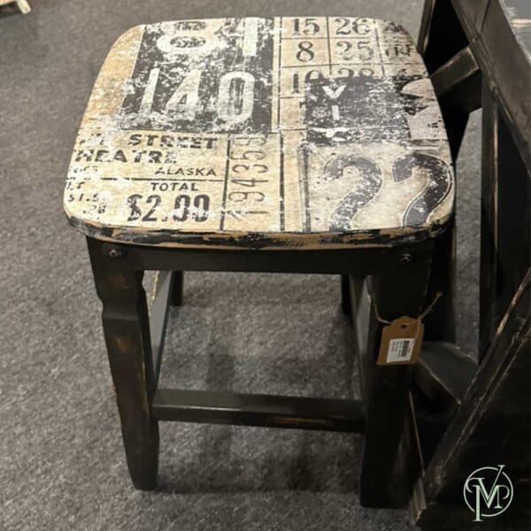 Stool Grunge
