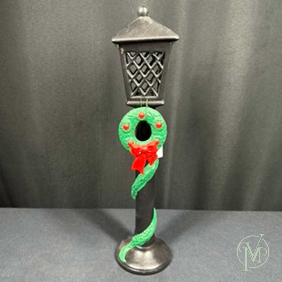 Vtg Atlantic Mold Lantern - Image 4