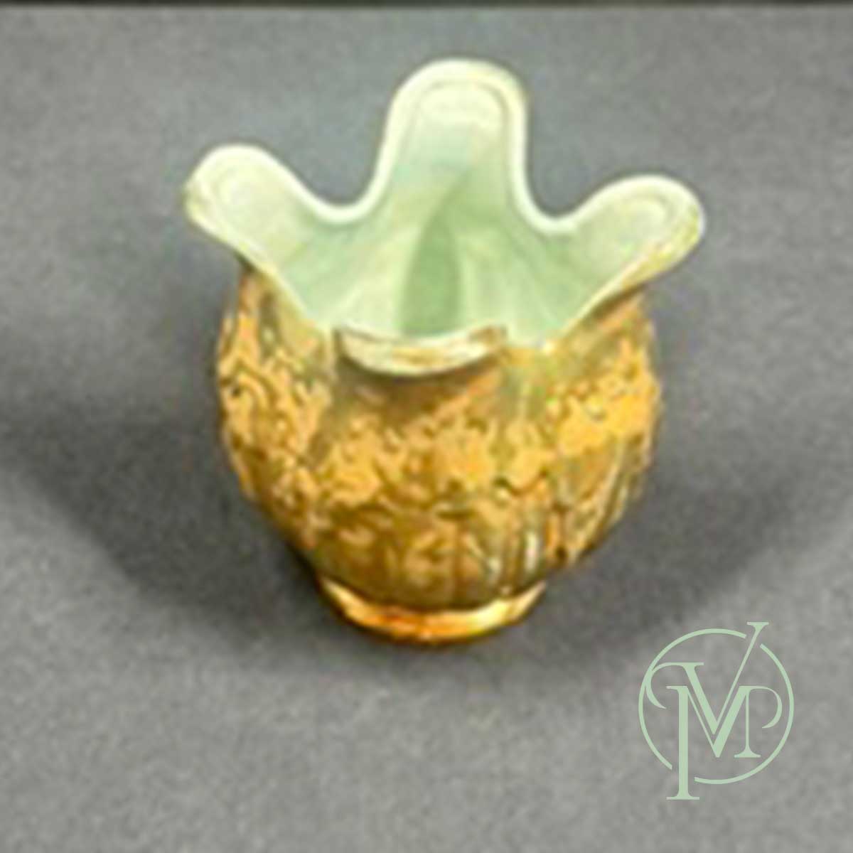 Savoy Weeping 24k Gold Vase - Image 3