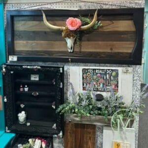 Skull Frame Decor
