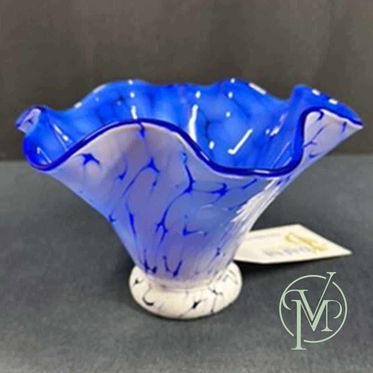 Polish Hand-blown Glass Vase - Image 3